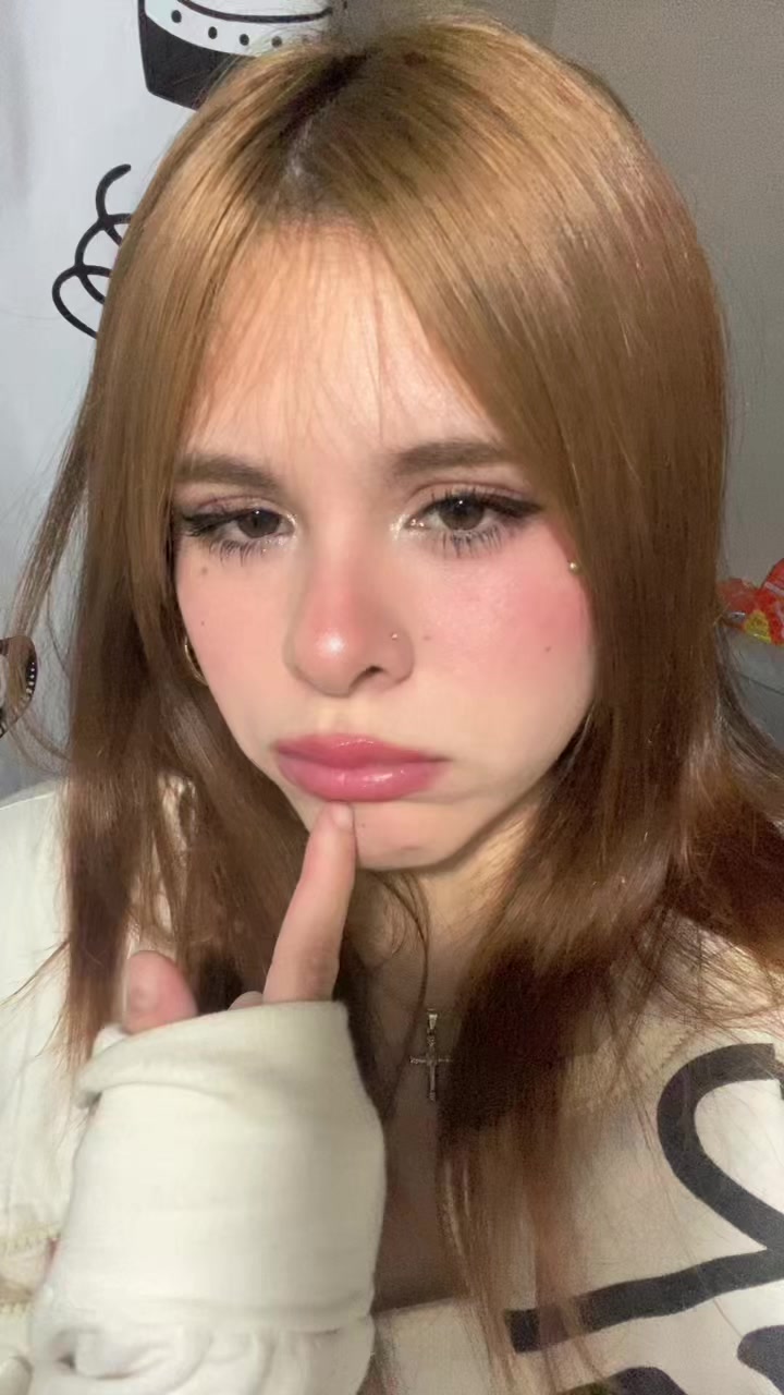 @milagross