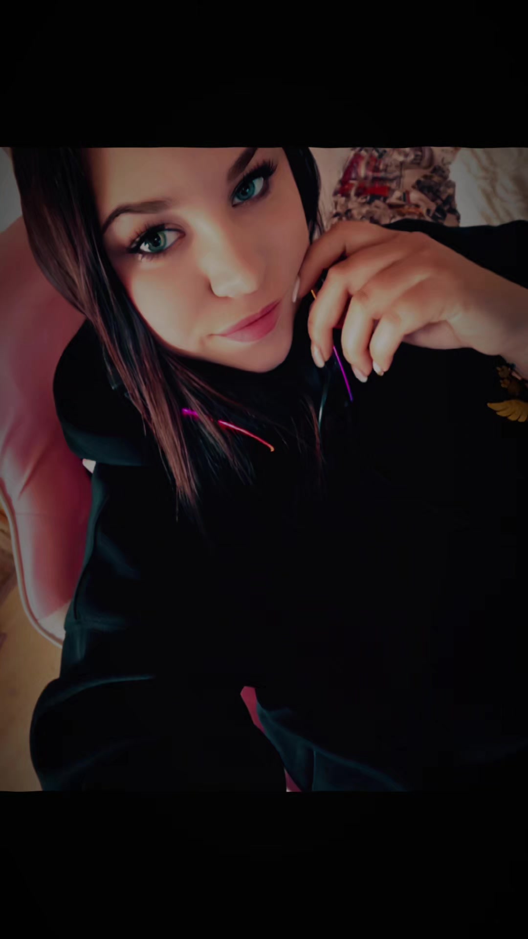 @Александра