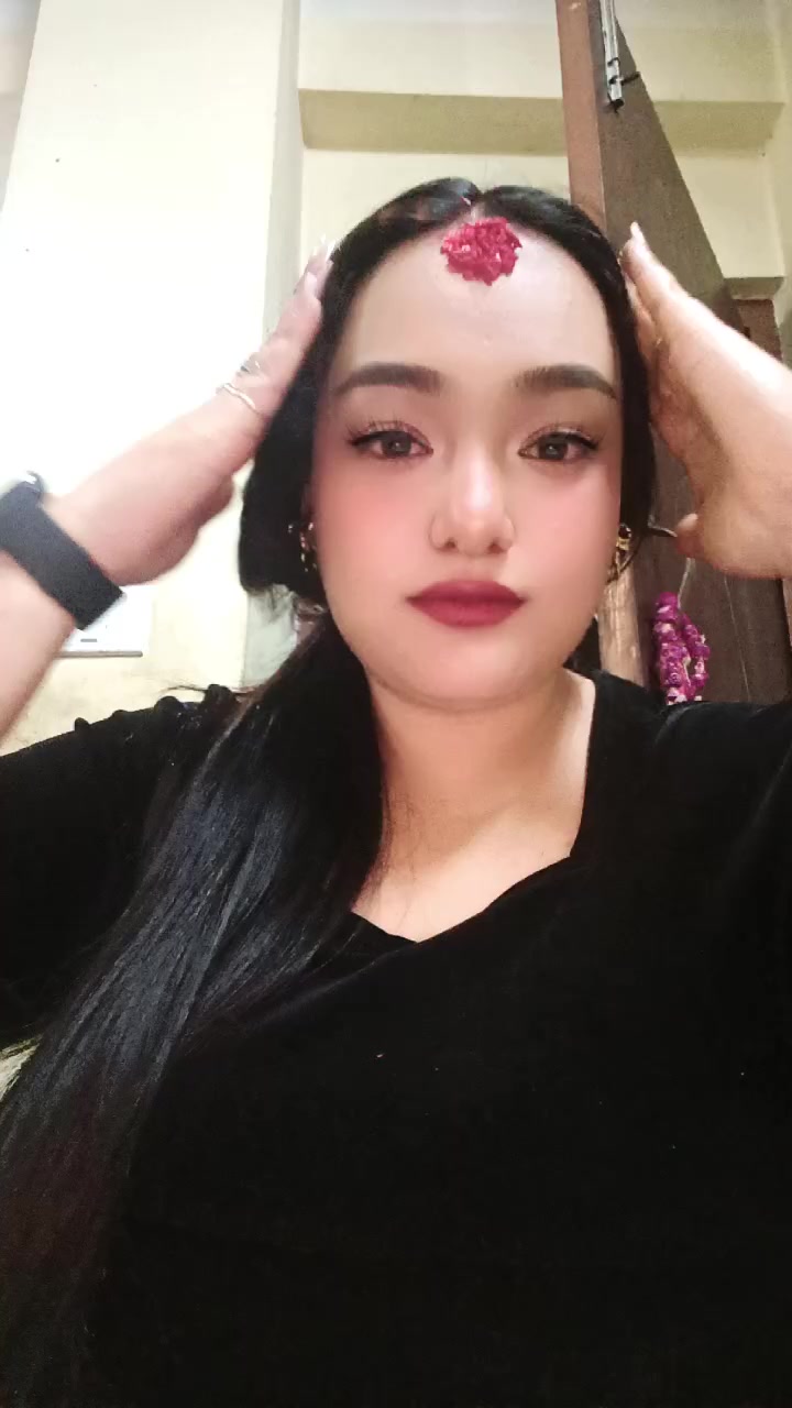@Sanju Shrestha🎀🤭