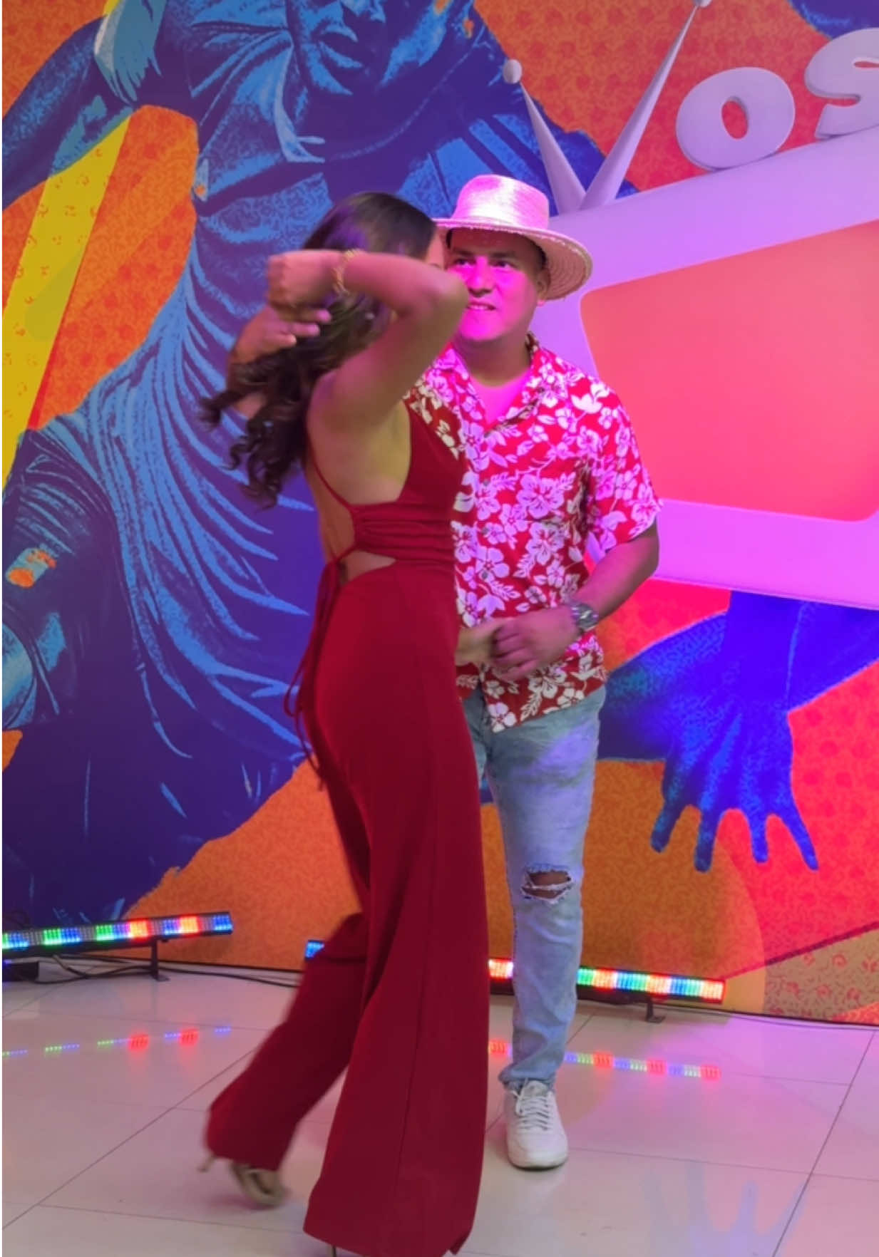 @VOS TV