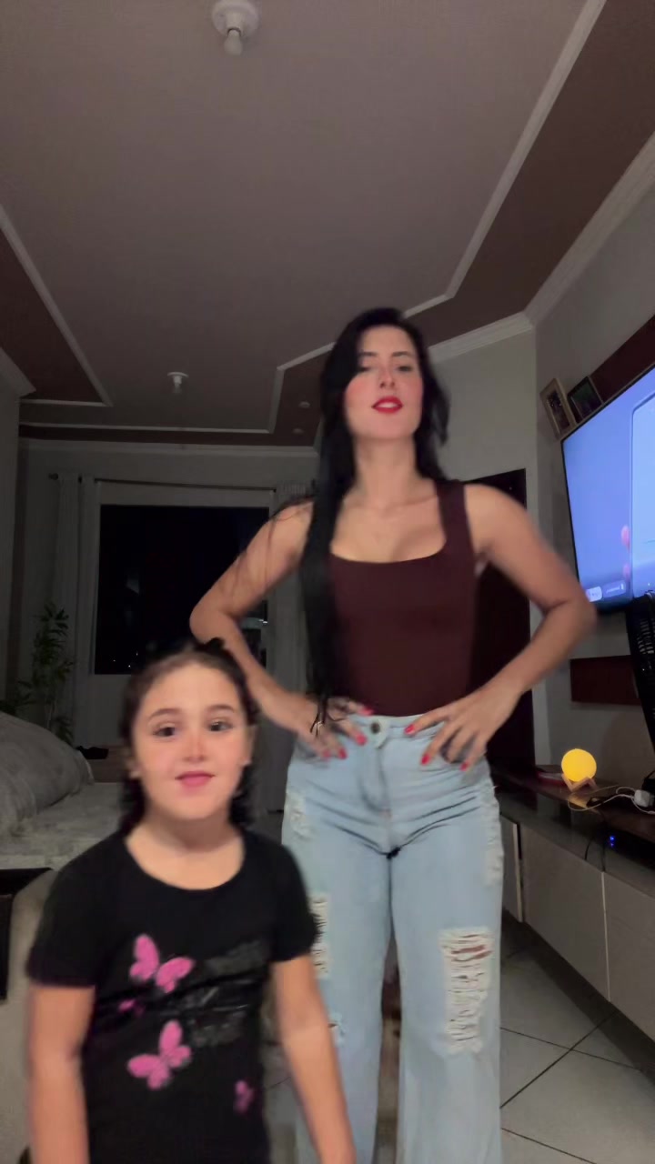 @Alyne Alves