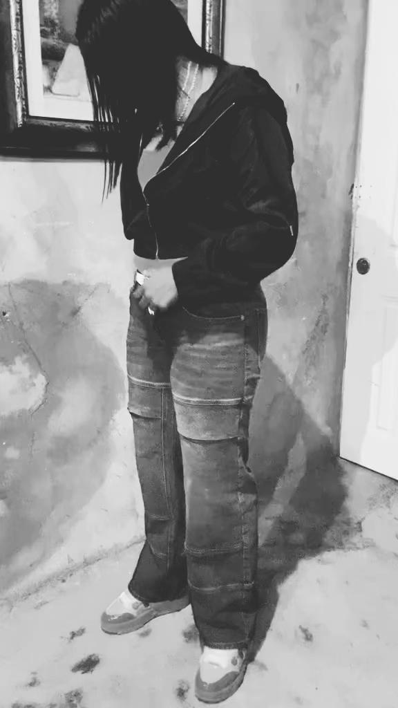 @Mart&iacute;nez 😌🖤