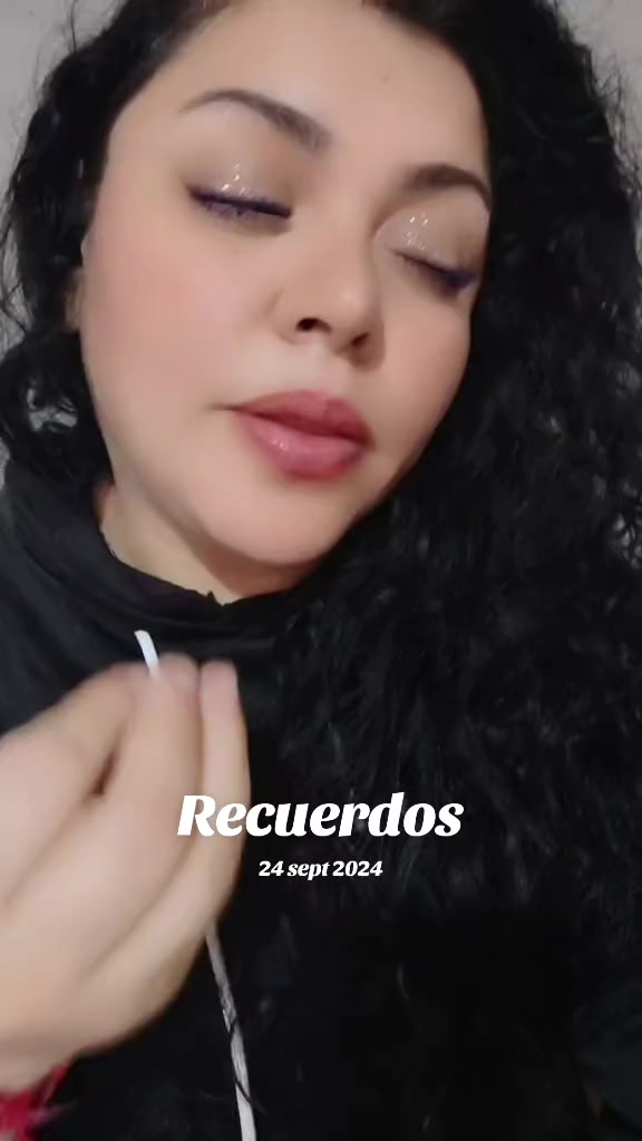 @ojitos 🌻🖤
