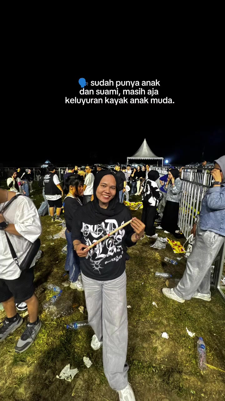 @Naziha Anida s