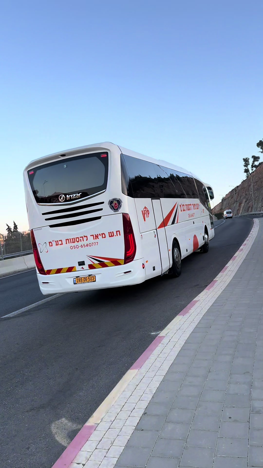 @מוסך וחלקי חילוף לאוטובוסים