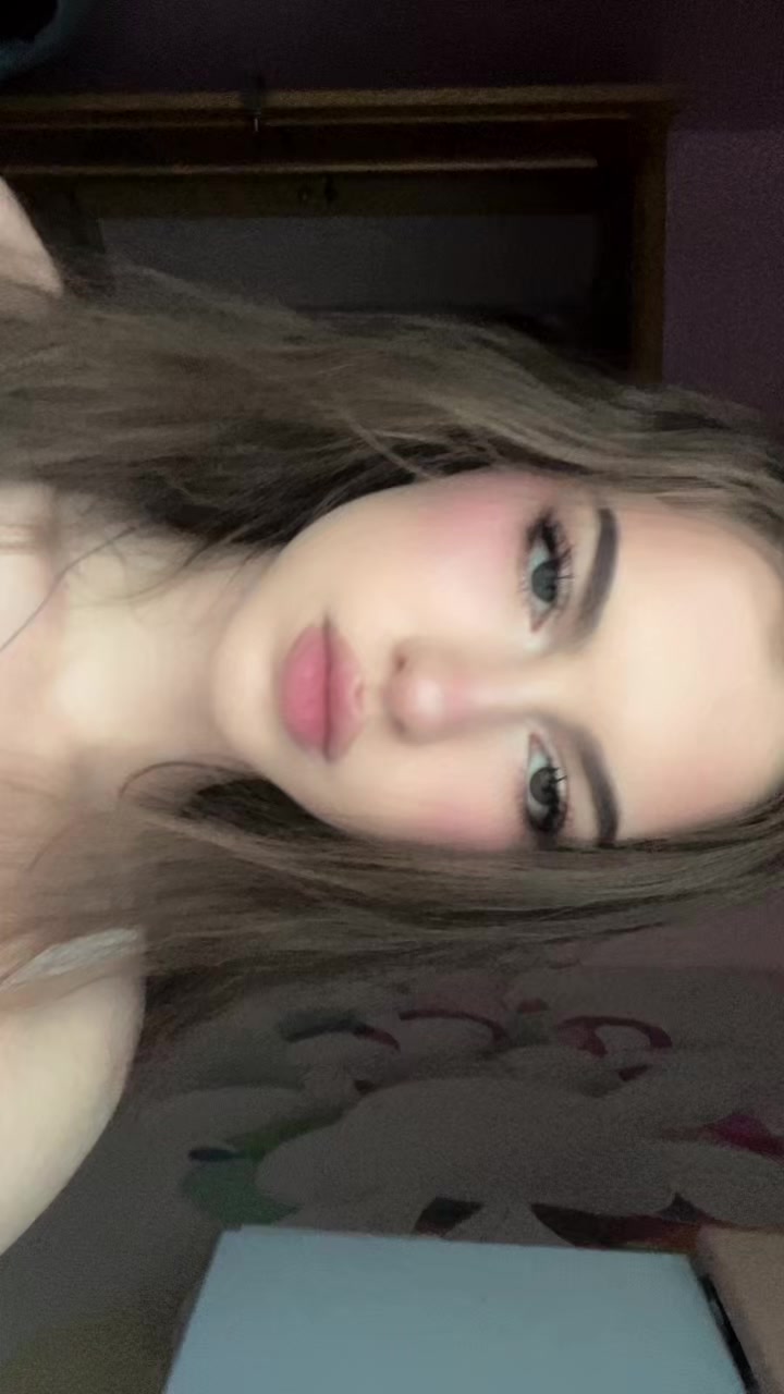@꧁𝔸𝕃𝕀𝕊𝔸꧂
