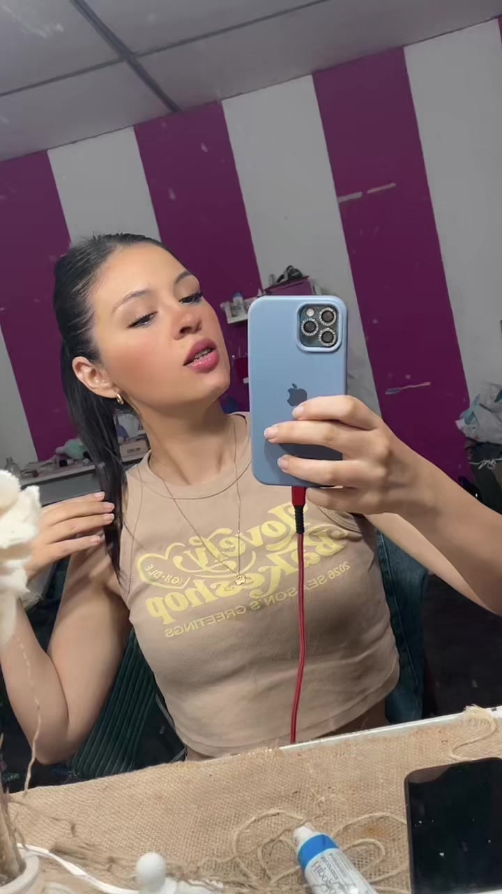 @Mili Navarro💋