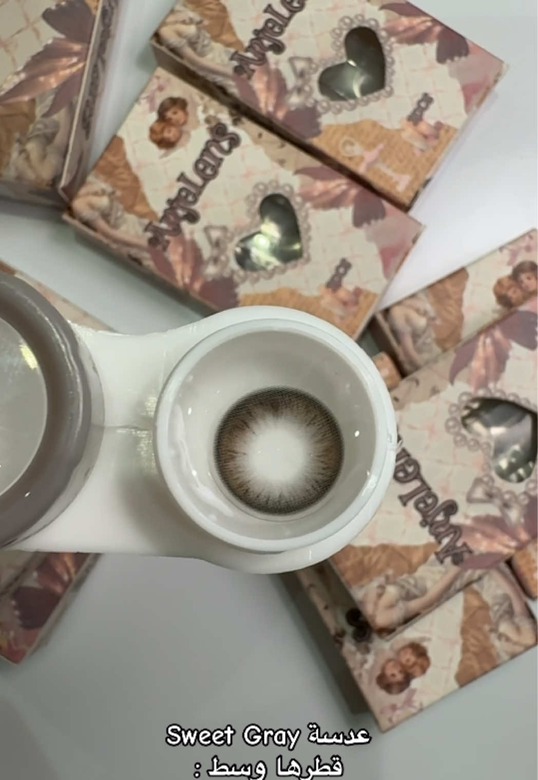 @عدسات انجل