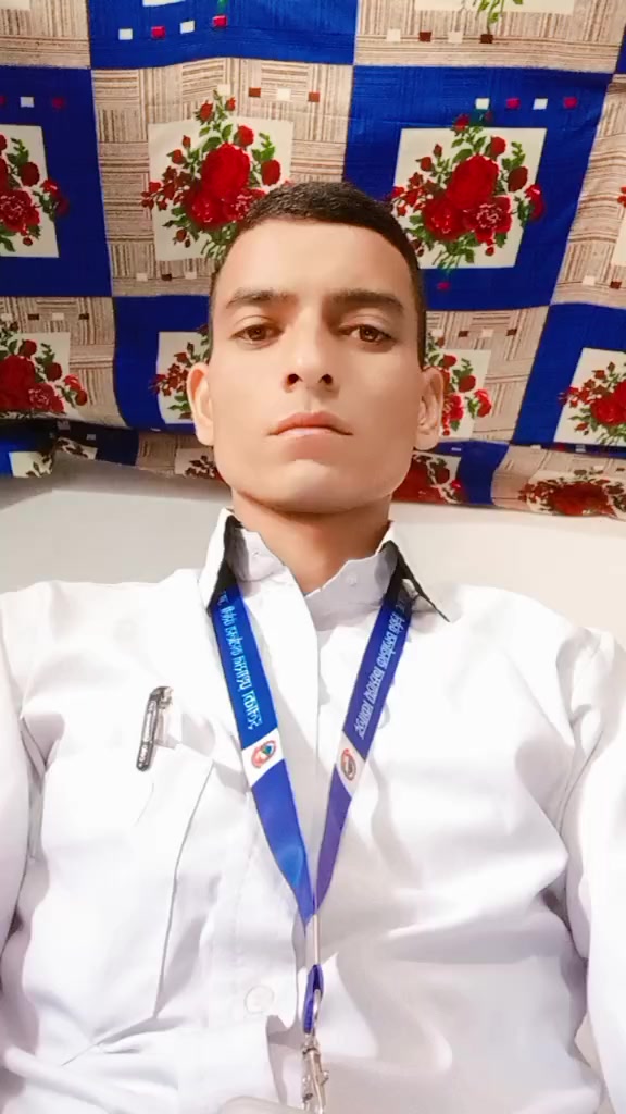 @टाेप बहादुर बुढा क्षेत्री🇳🇵