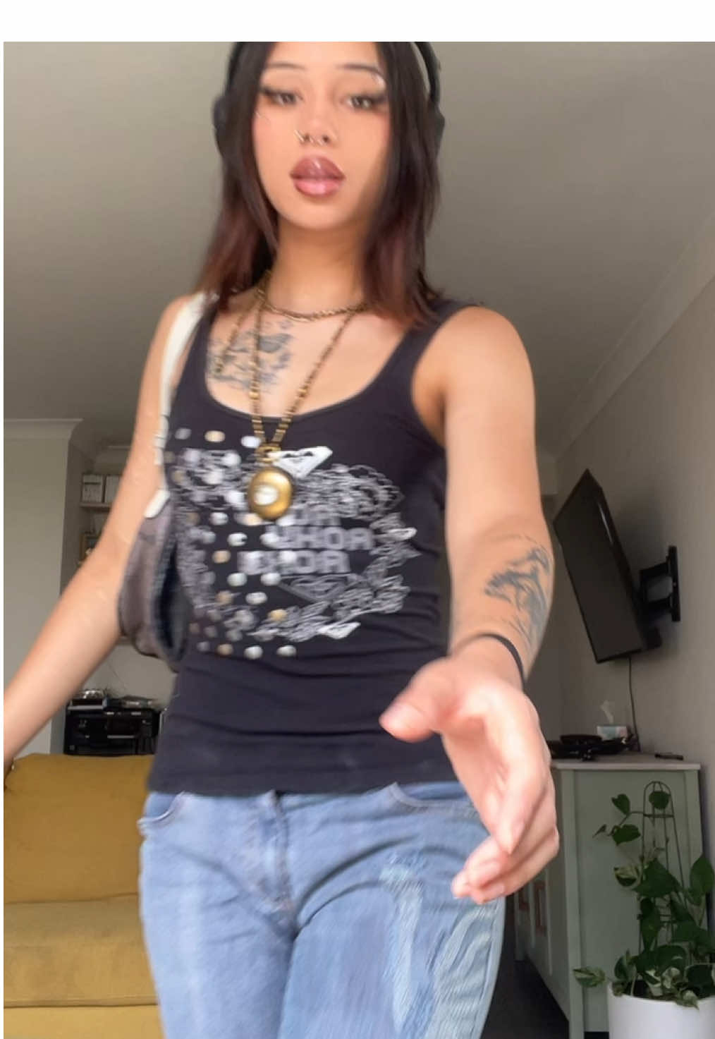 @Jas