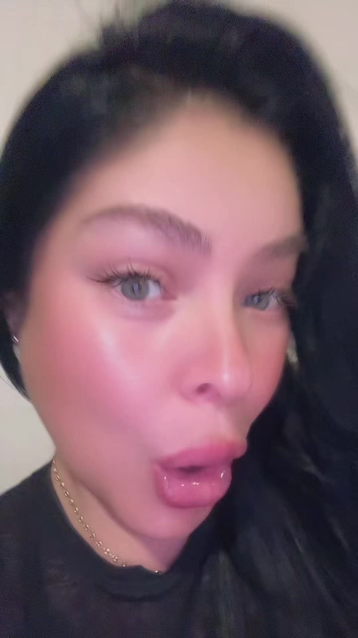 @caritolaleona