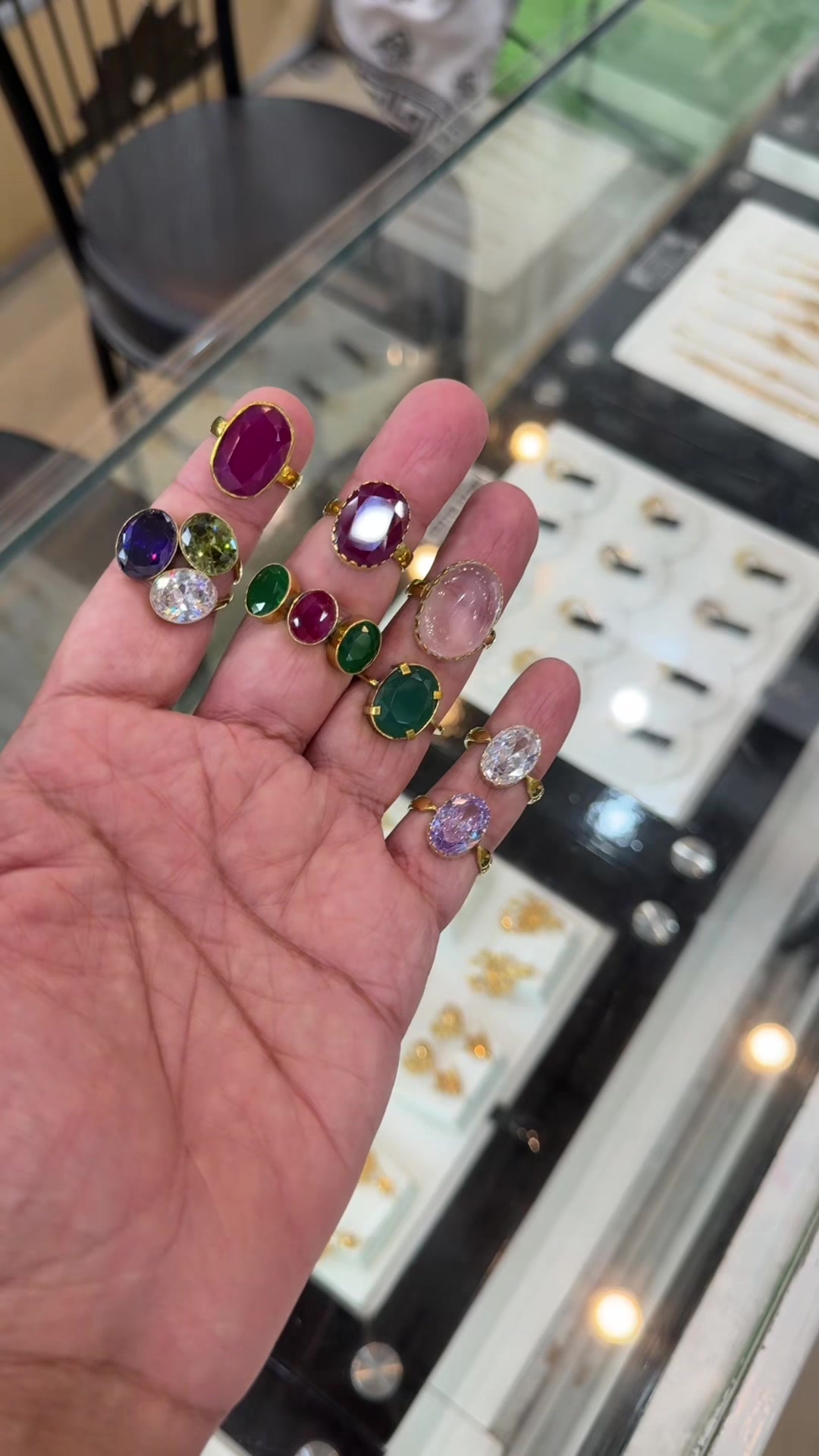 @Elegent Gems 💍