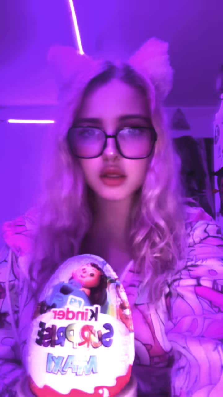 @Hello Kitty Nasta