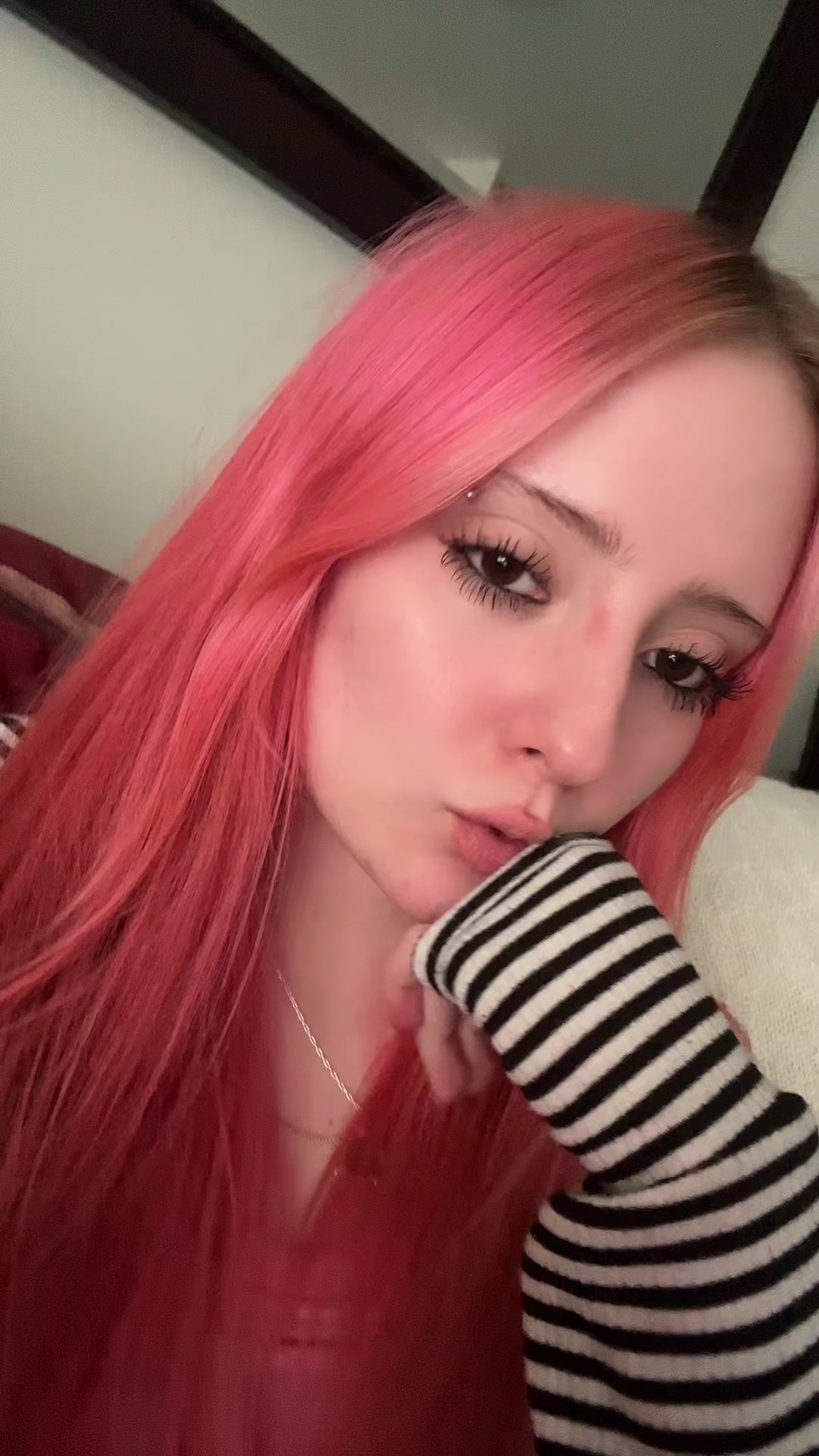 @*:・゚✧*:・゚✧