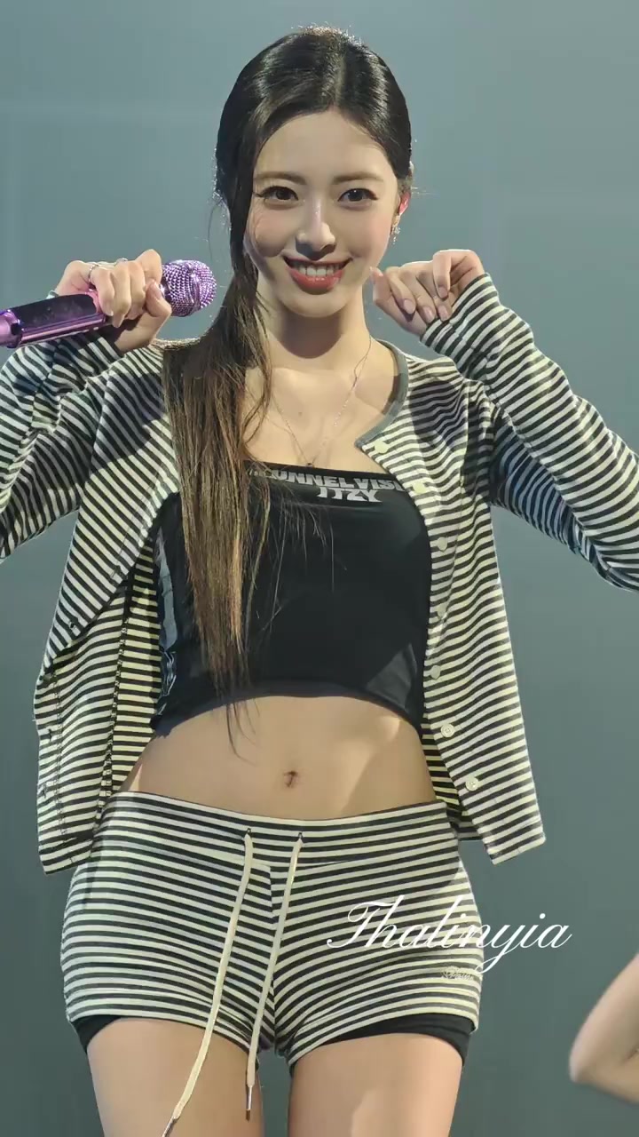 @TWIZYisLove