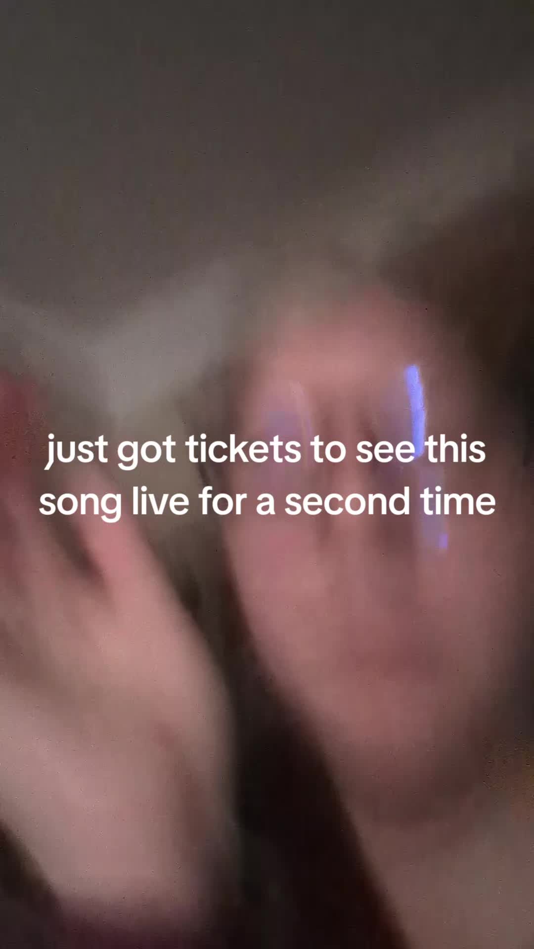 @emma.to.the.moon