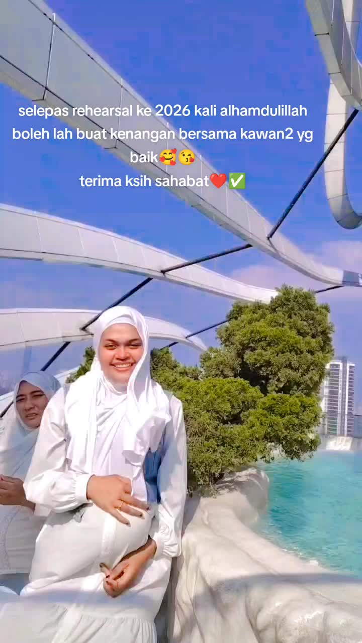 @RossaRosha