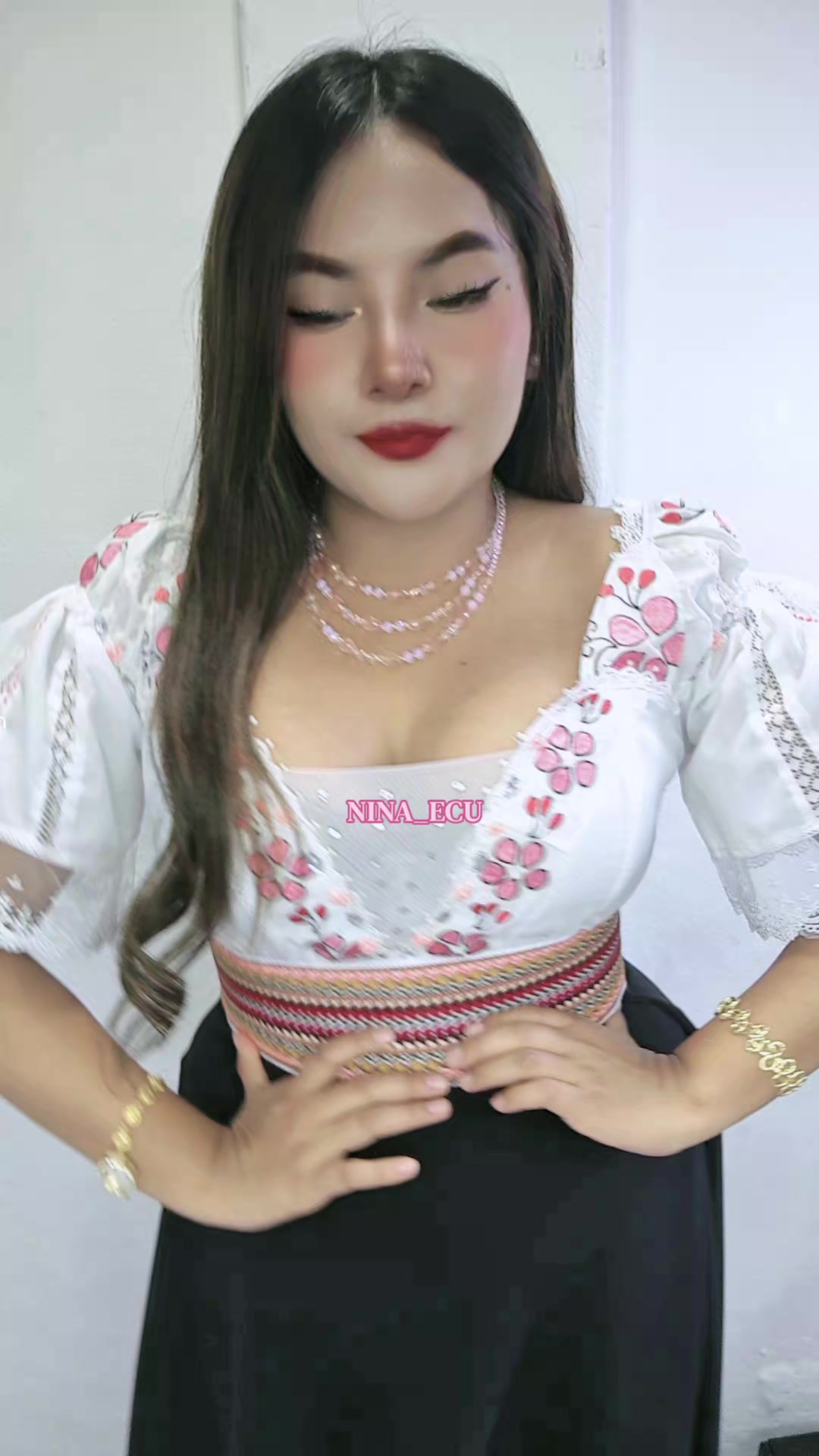 @Nina