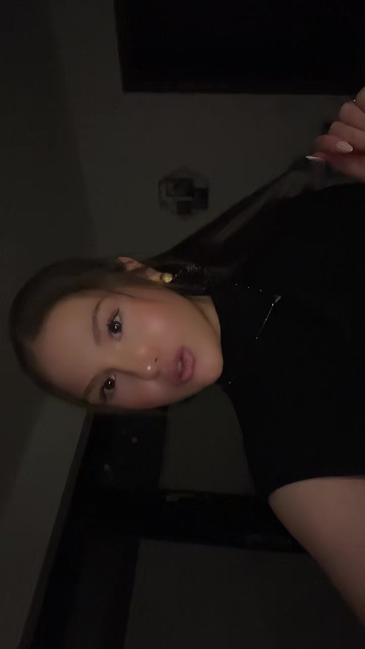 @๐น๐๐๐