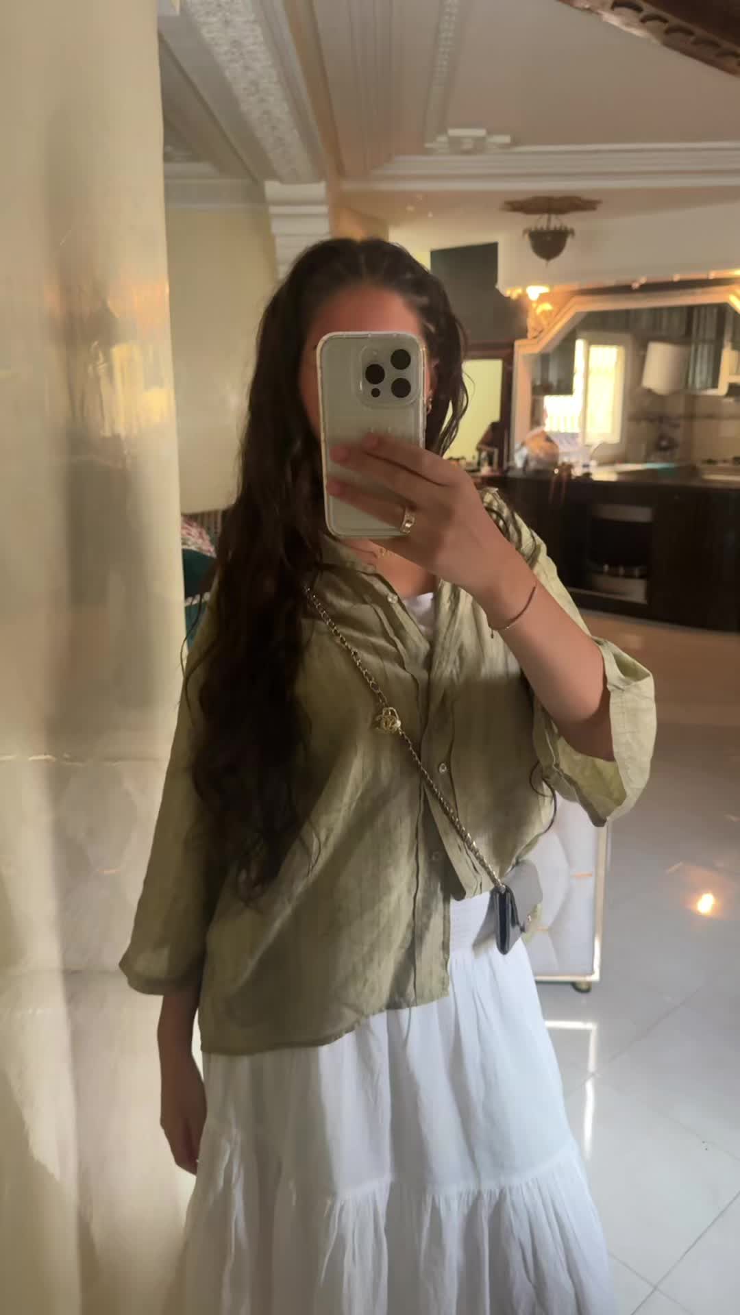 @منال