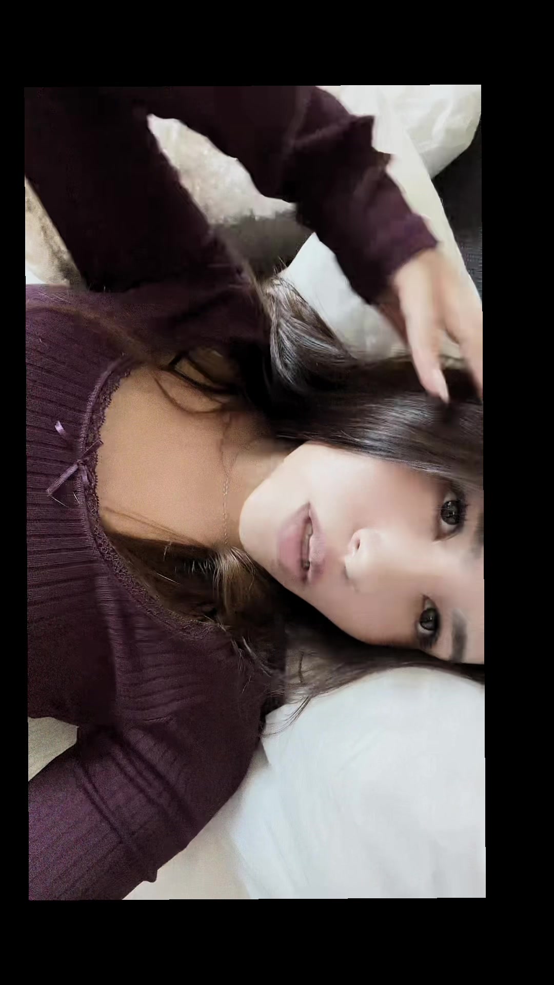 @𝒞𝓁𝒶𝓇𝒶‧₊&deg;