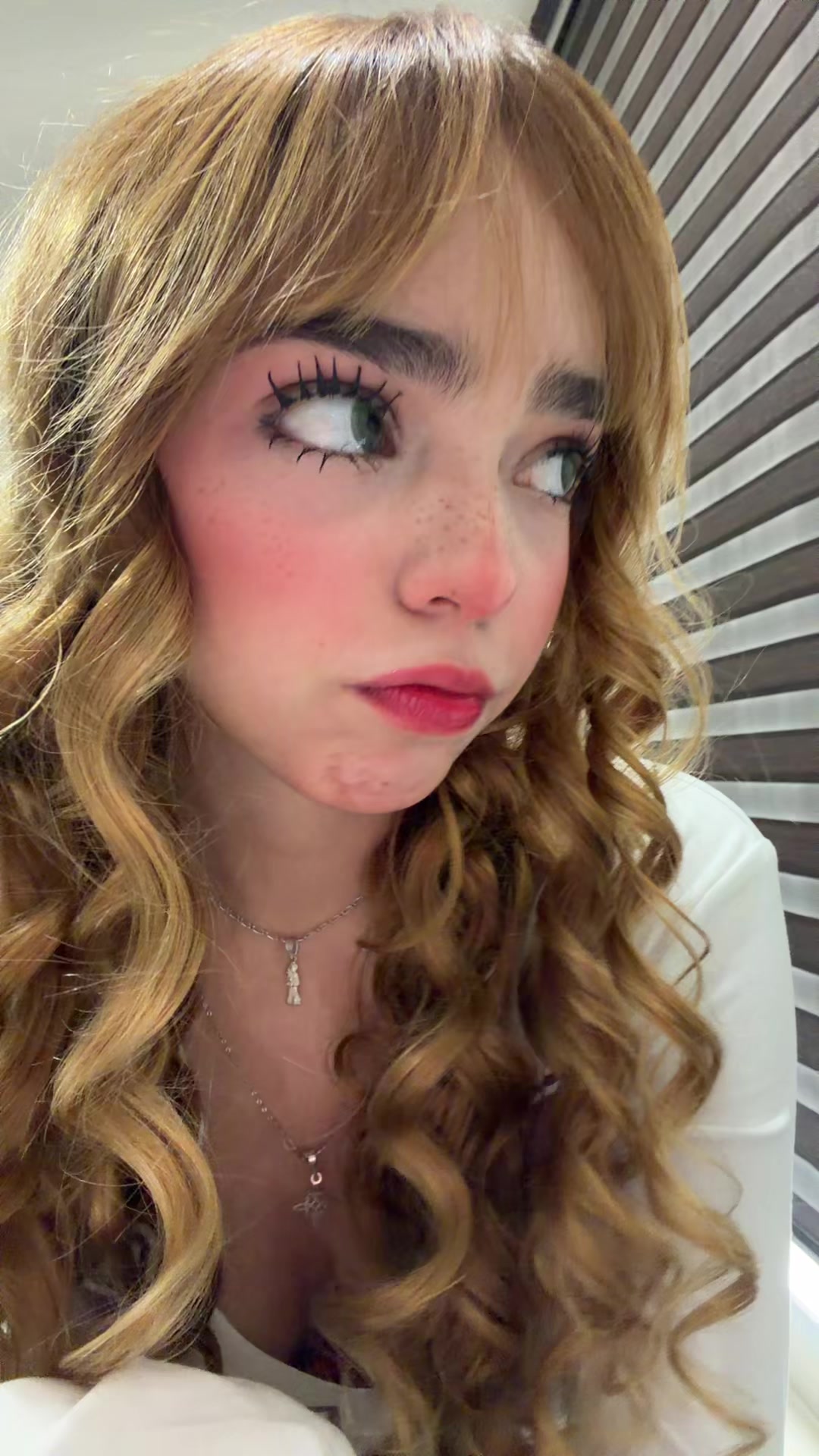 @lawueris00