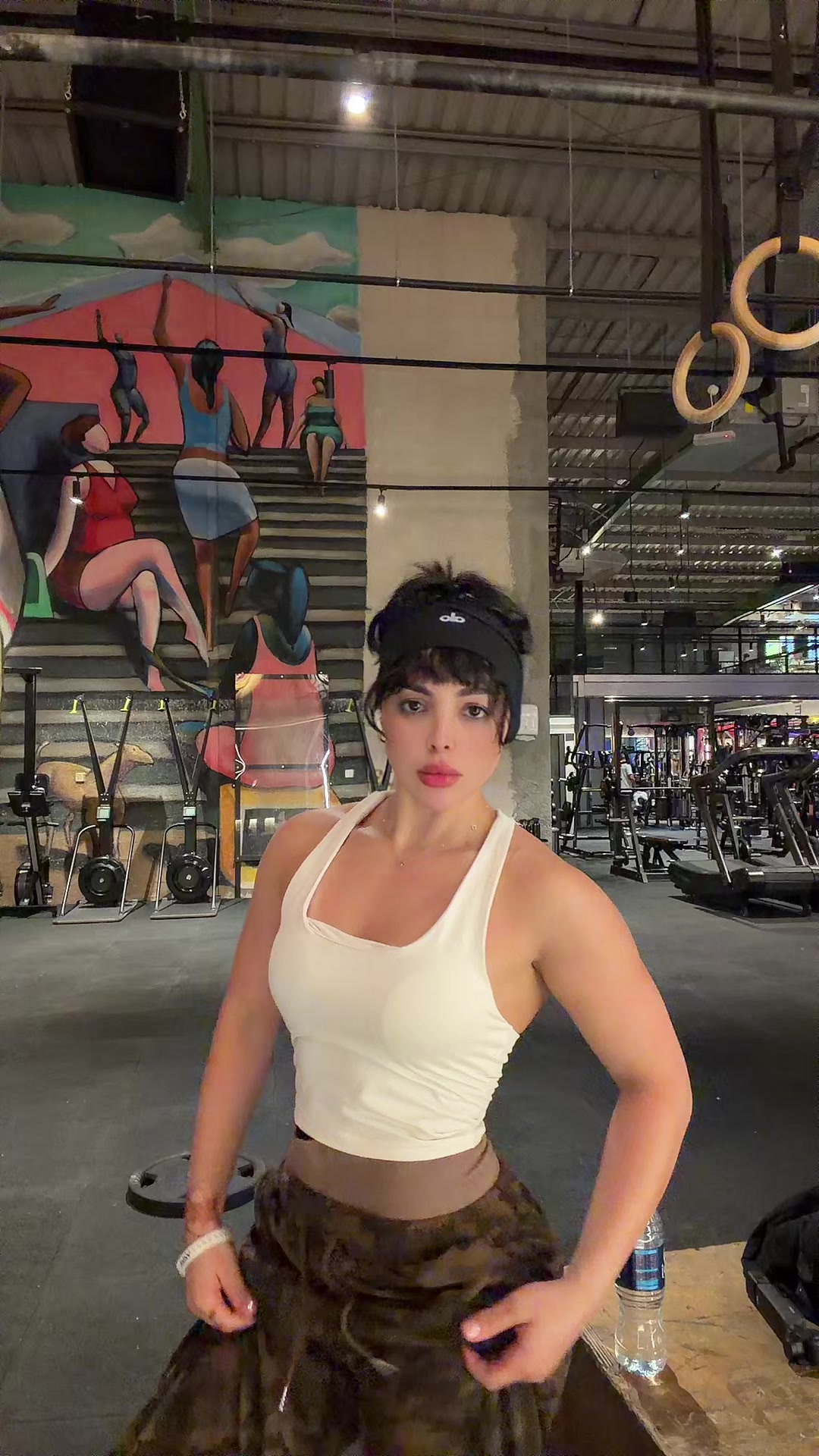 @ساره