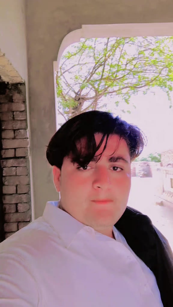 @★彡𝕊𝕒𝕝𝕞𝕒𝕟 𝔹𝕒𝕝𝕠𝕔𝕙彡★