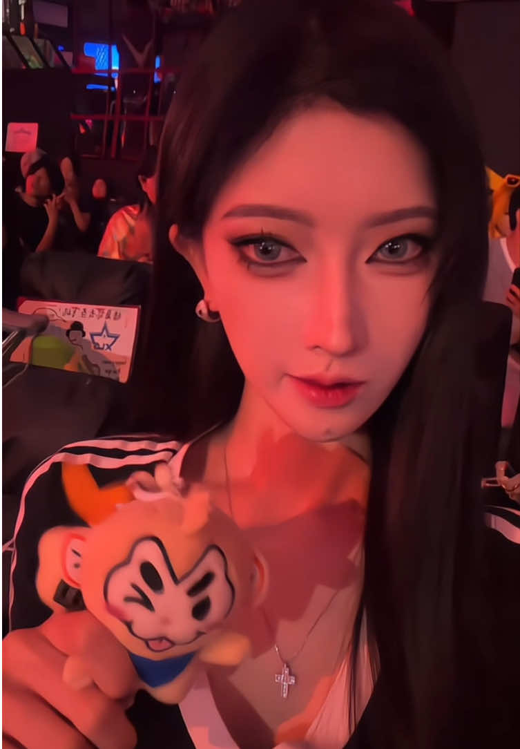 @蛇尾巴猪