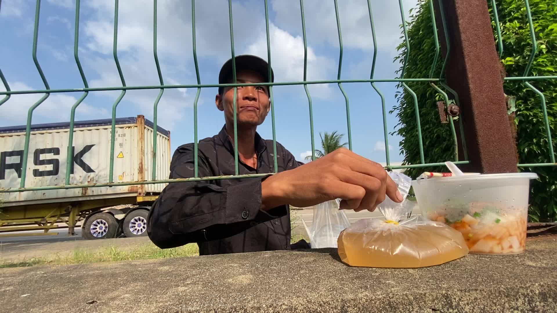 @ហ៊ាម៉ាប់ តំបន់បិតត្រាង  叫 大硕