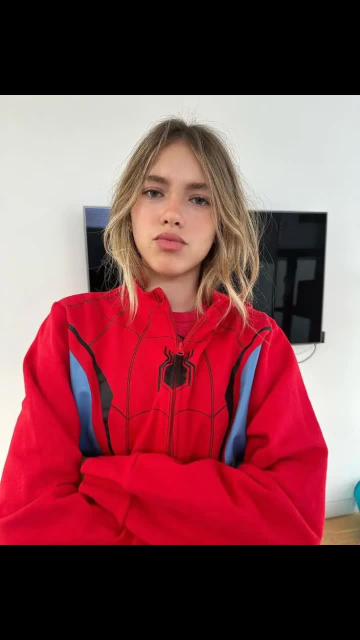 @Maisie De krassel