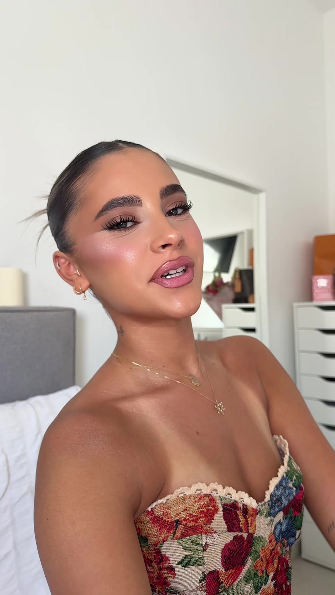 @romifriedman_