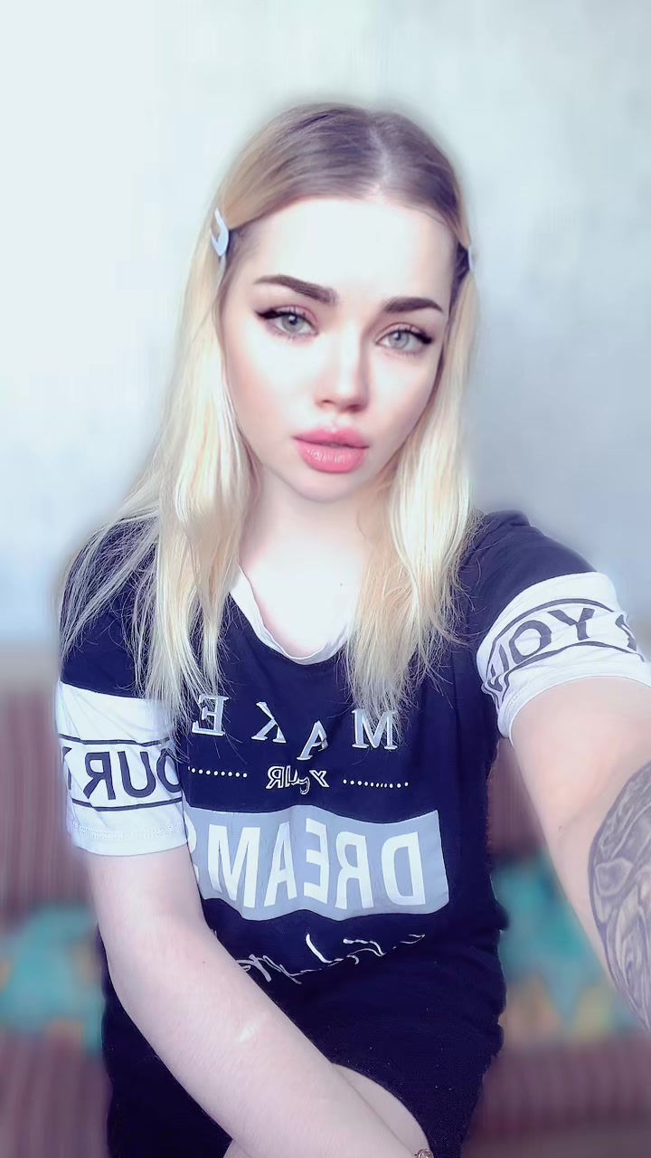 @Vika_viktori