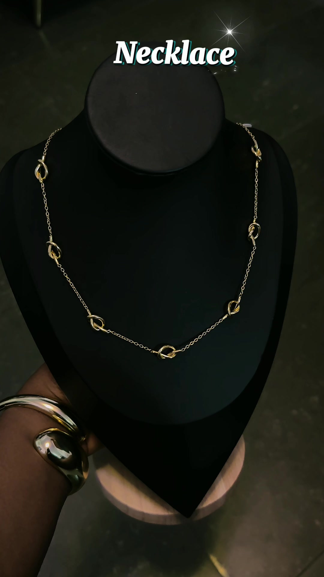 @JEWELRY VENDOR IN MAGBORO