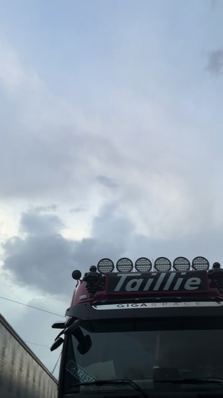@Truckspoteur91🚨🚨🚛