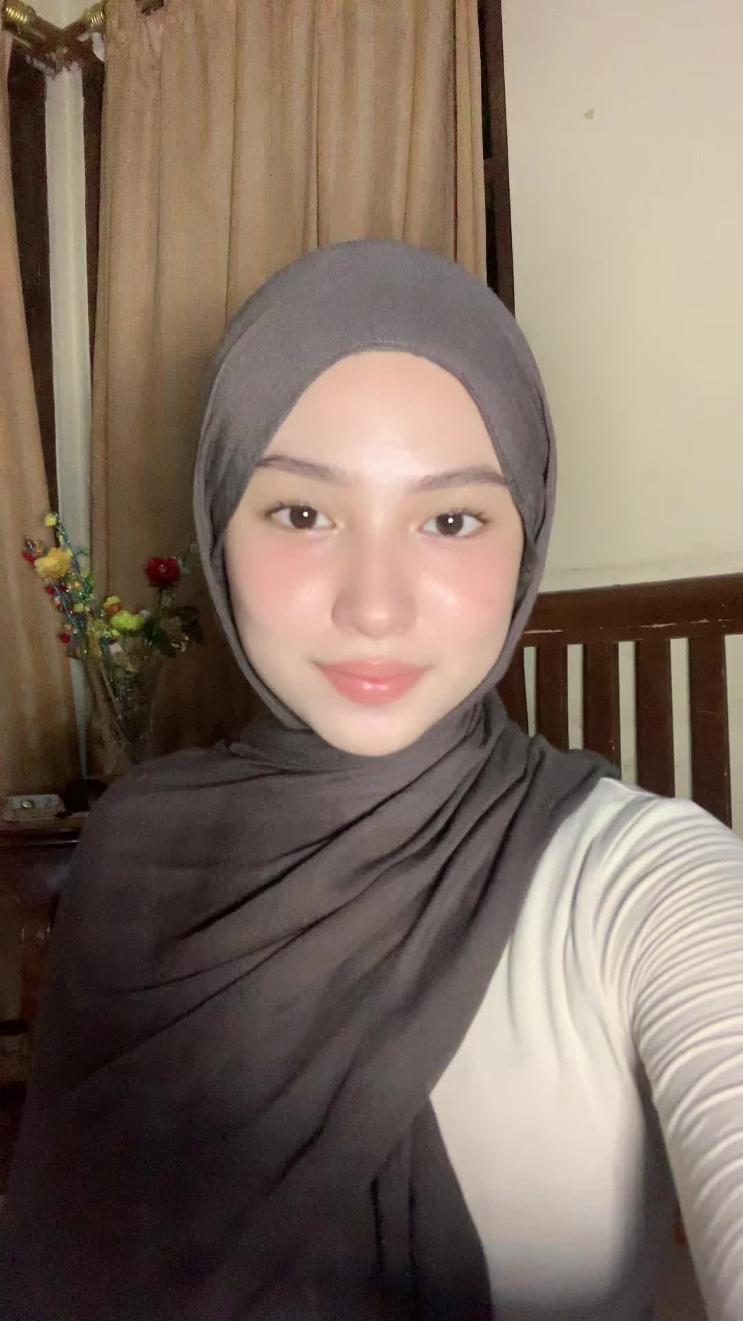 @funi