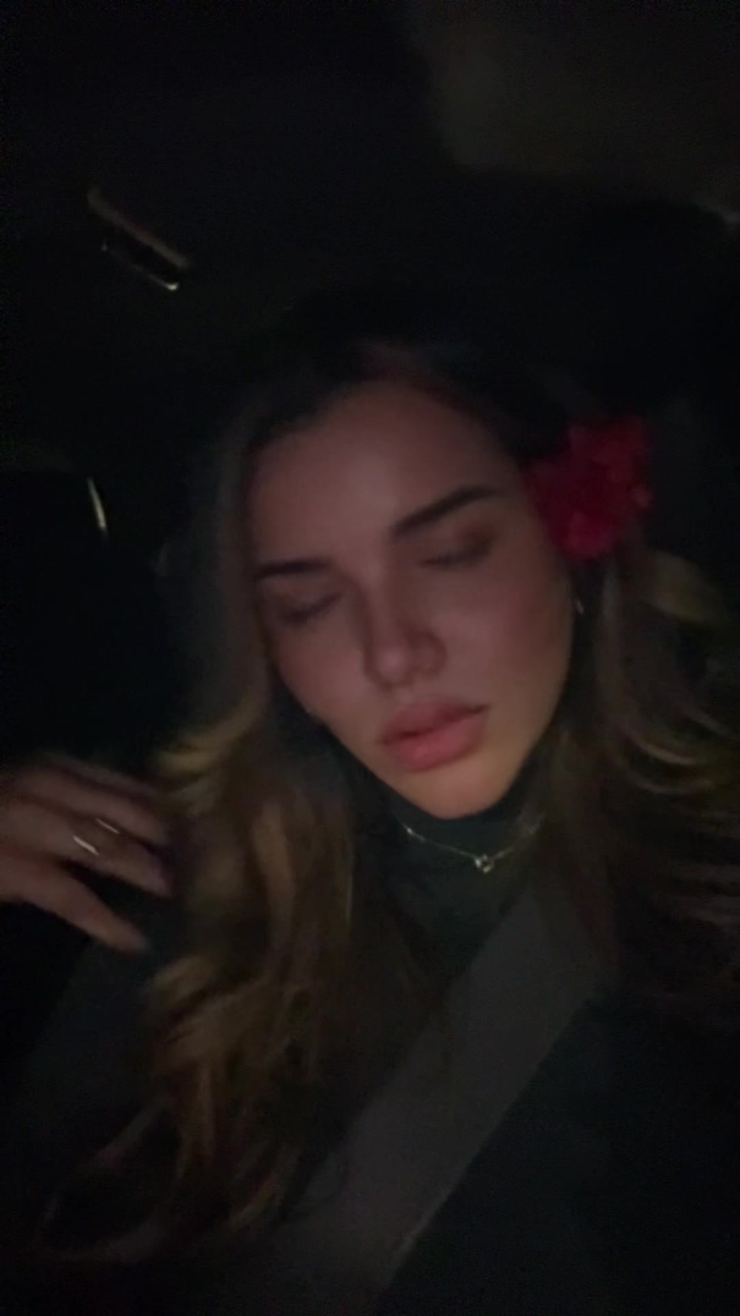 @La_faisa