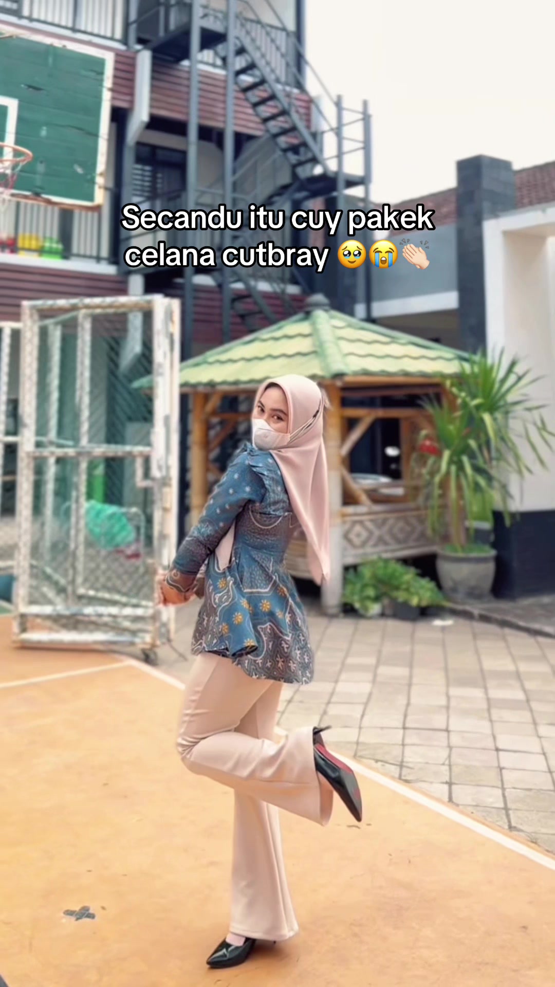@Ervinaahh