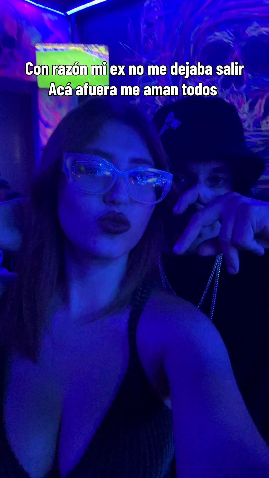 @Delyunderap