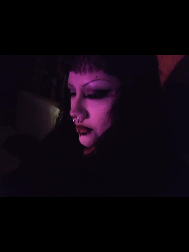 @ClownGutz🤡