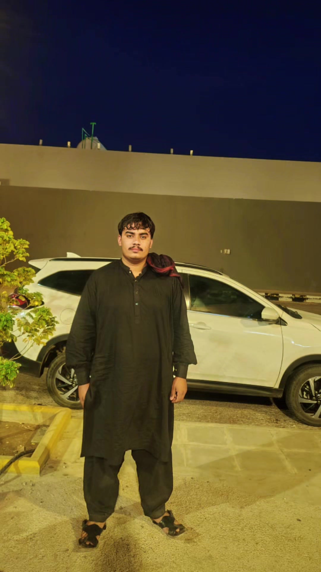 @Tayyab107