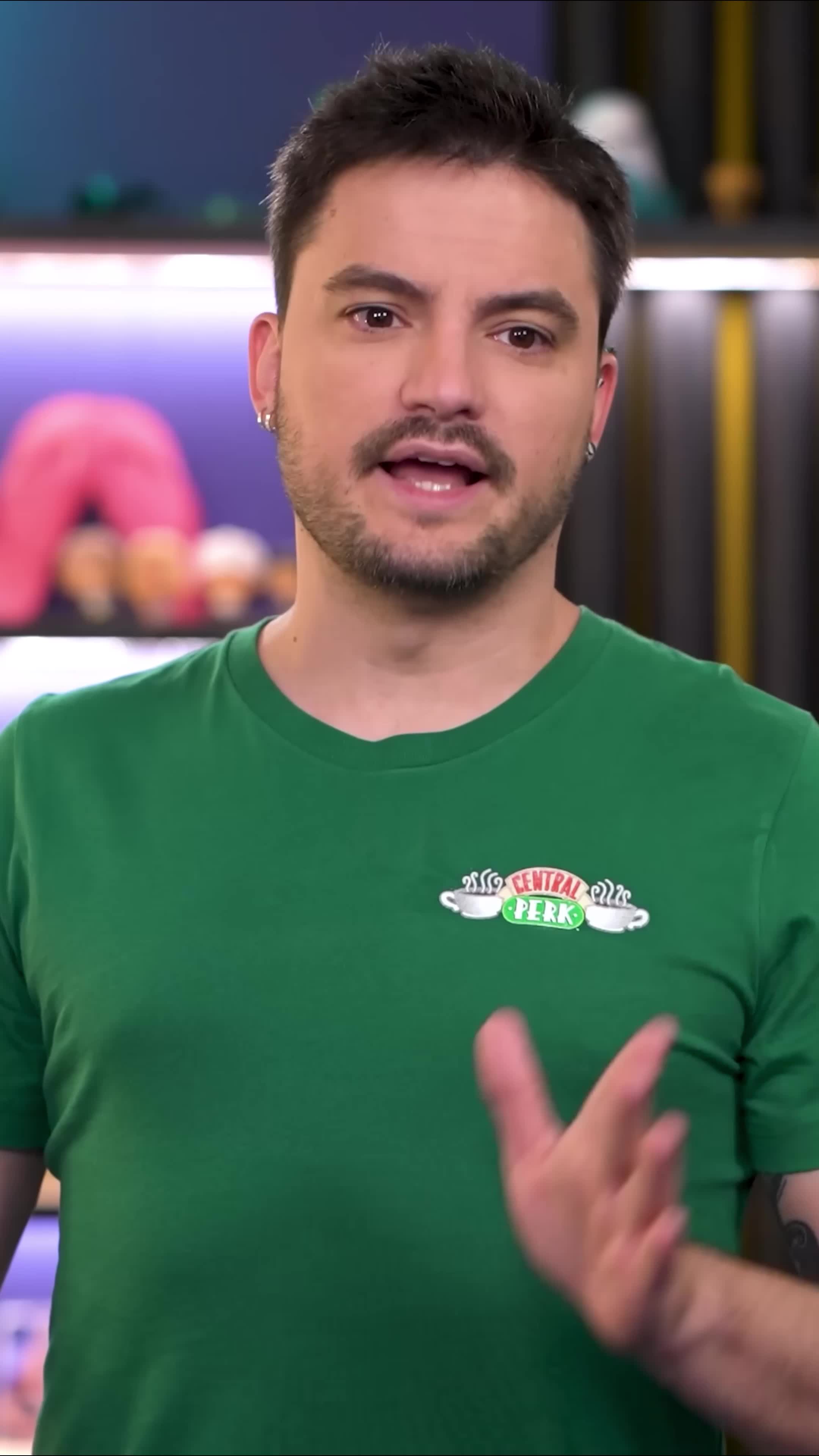 @Felipe Neto