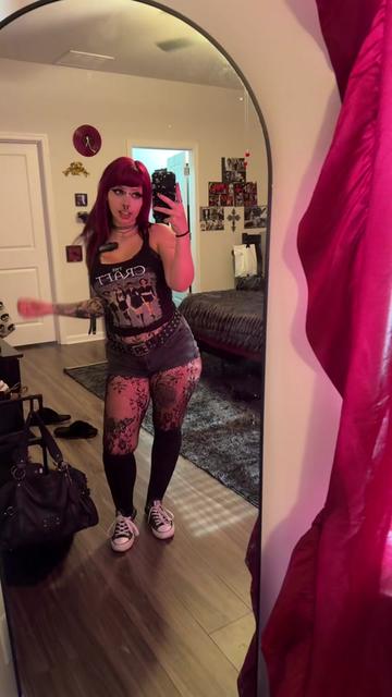 @JaneGothXo