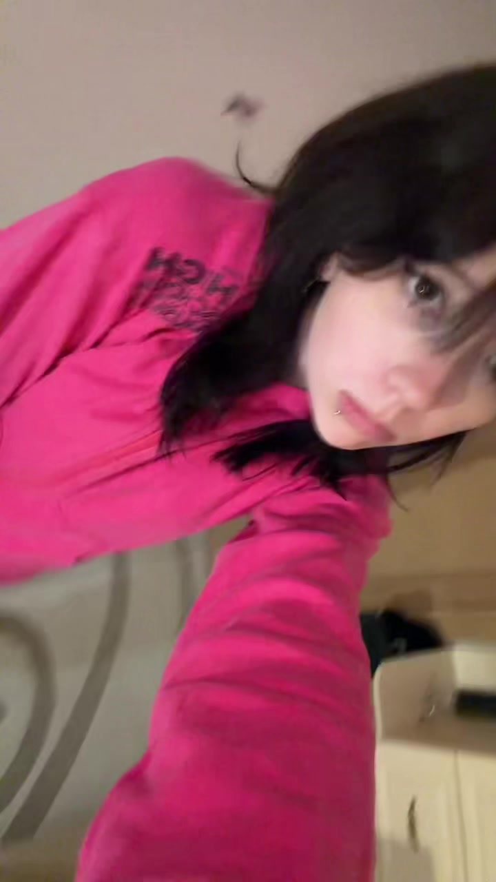 @g01ub