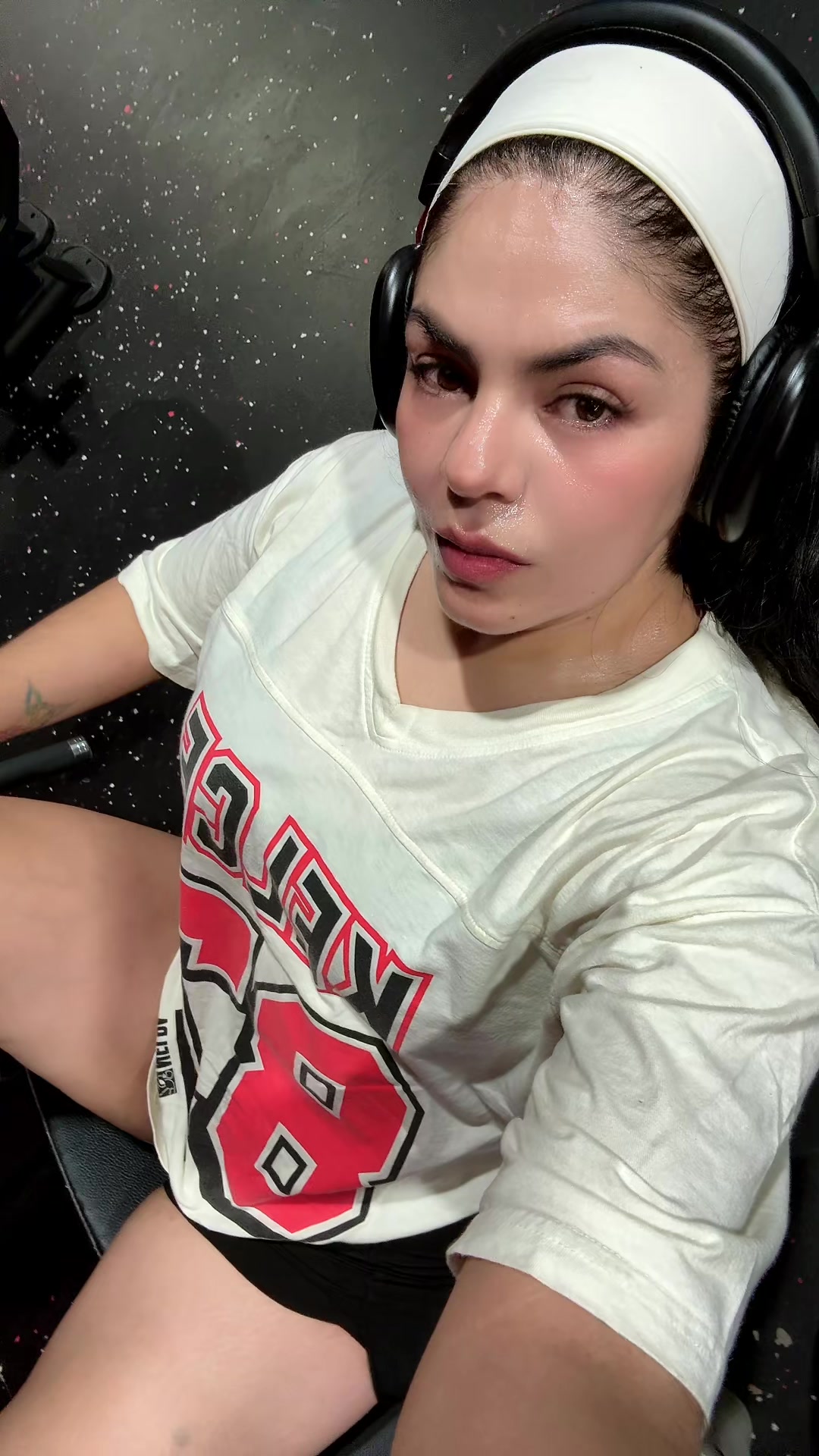 @Elena 🖤86