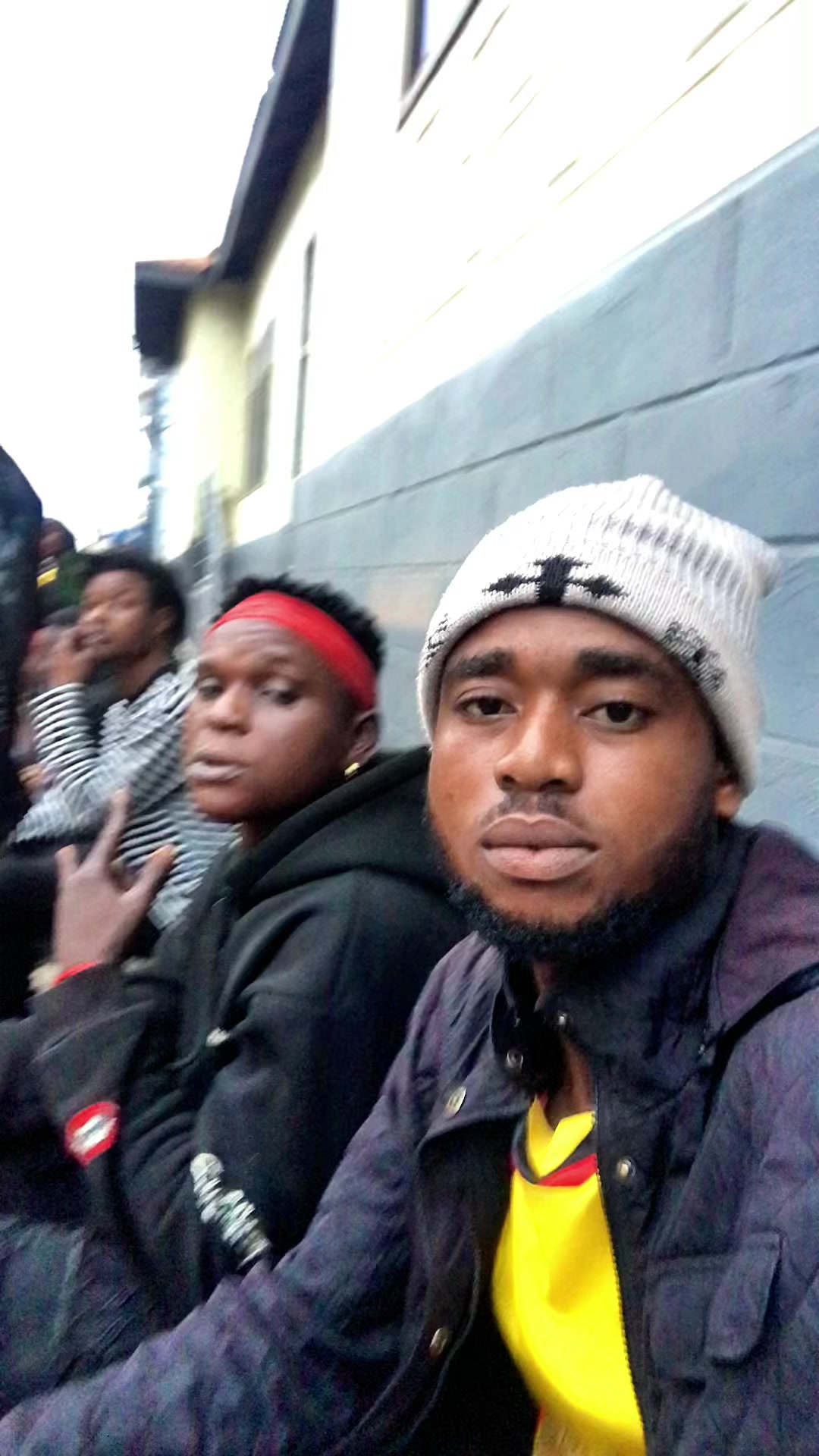 @★彡[LIL-POUNDS🇬🇭]彡★