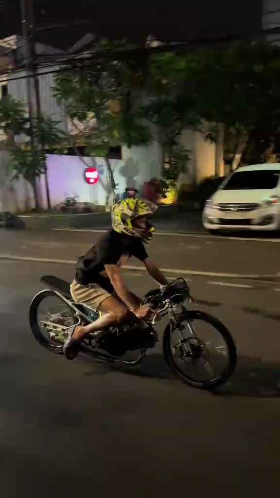 @yawww