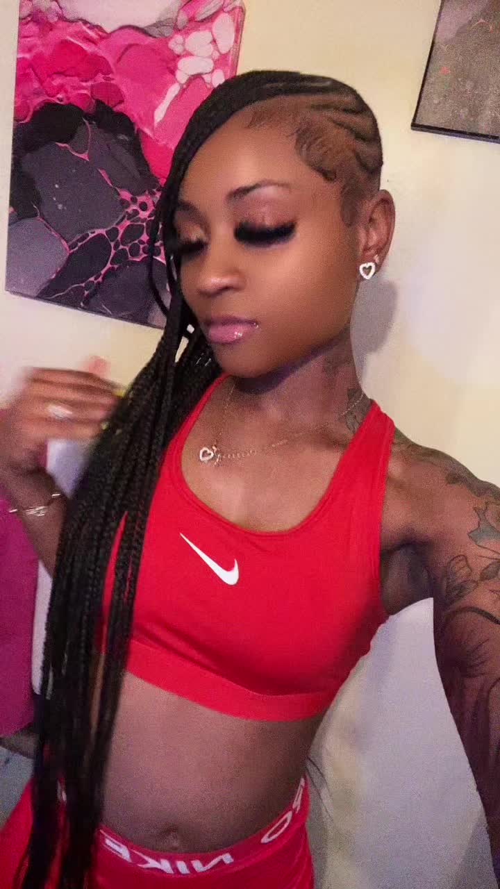 @pinkaholic.