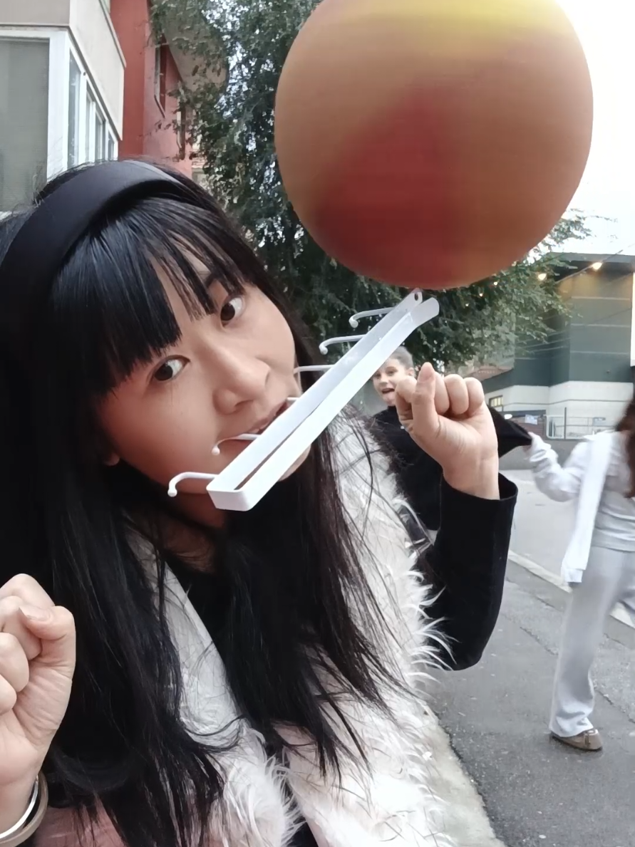 @vi