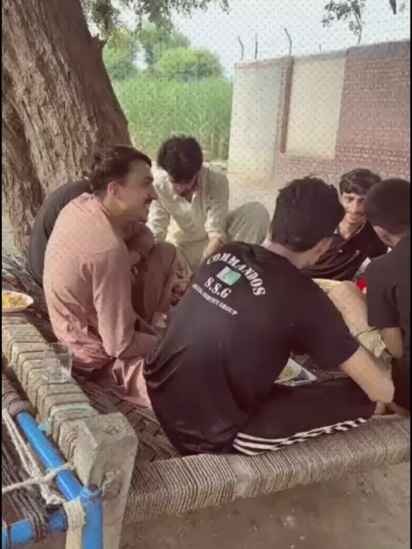 @کمانڈو پٹھان 🦁